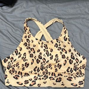 Fabletics Cheetah Sports Bra Size XL